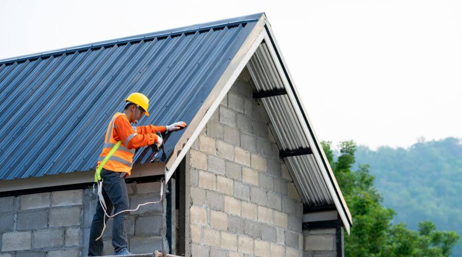 Professional metal roof installation in Morristown, TN